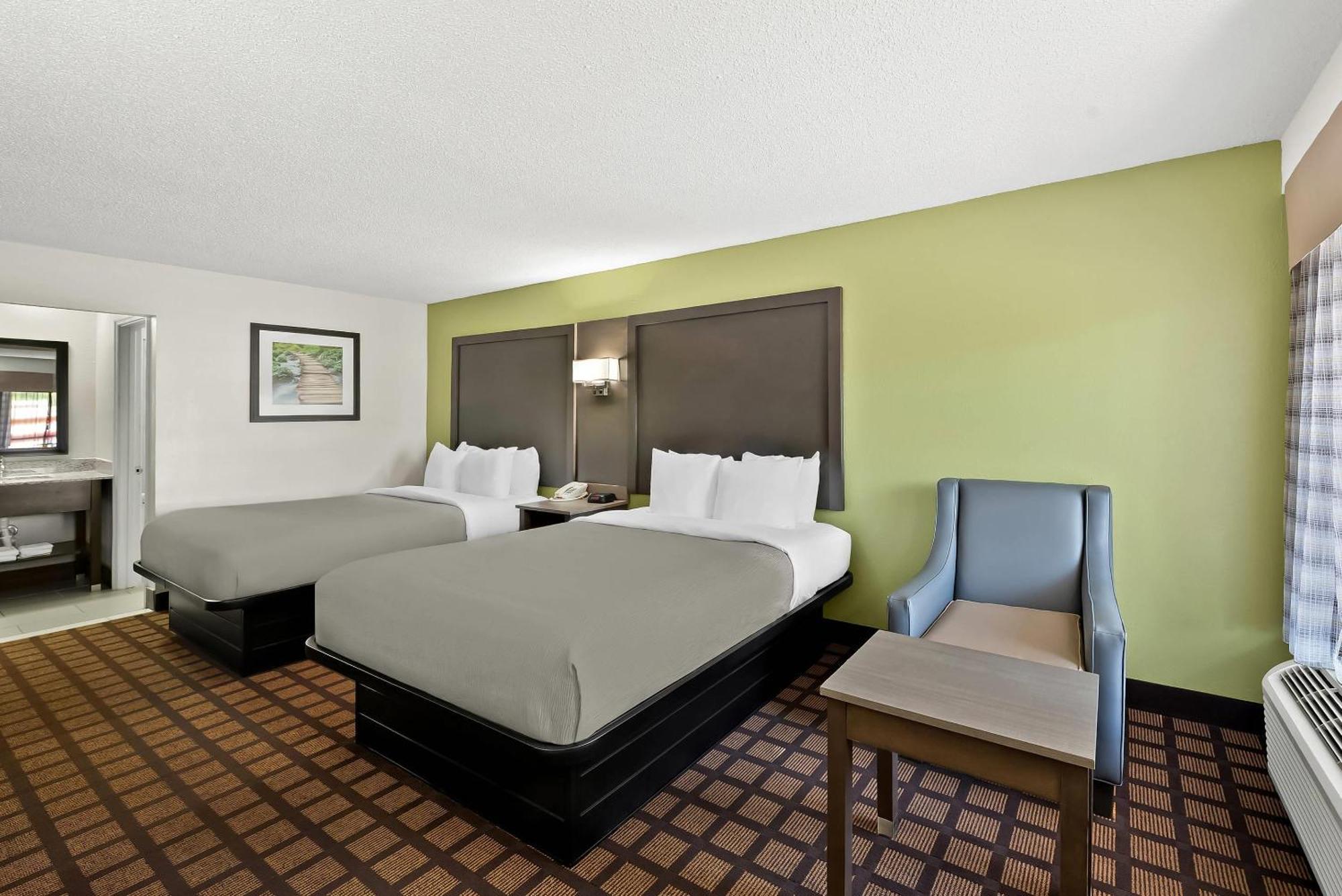 Quality Inn Raeford Exteriér fotografie