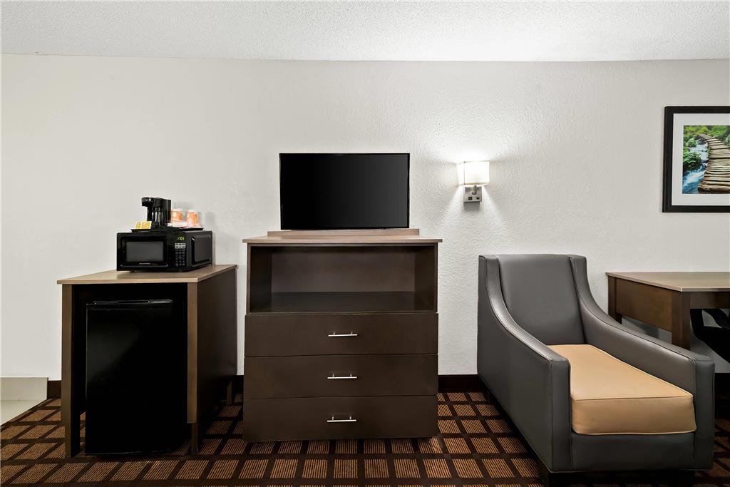 Quality Inn Raeford Pokoj fotografie